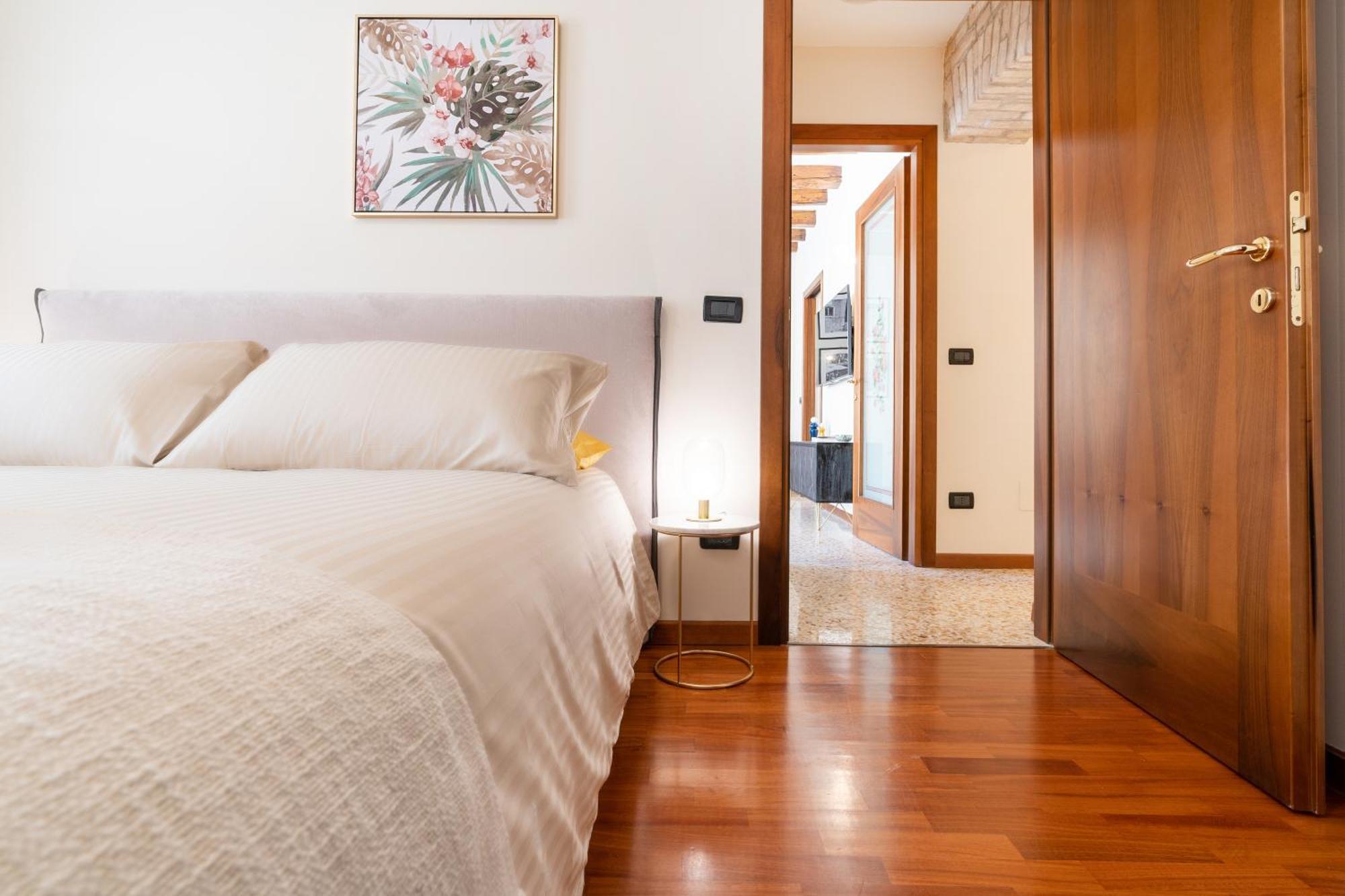 Appartement Elegante E Luminoso, Spazio Esterno Privato