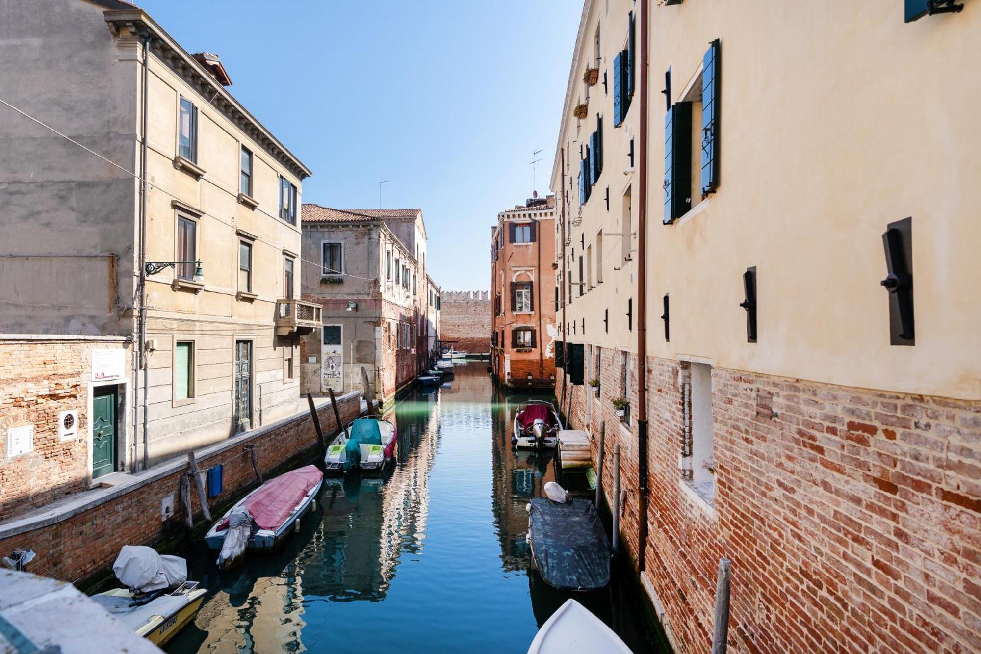 Elegante E Luminoso, Spazio Esterno Privato Appartement